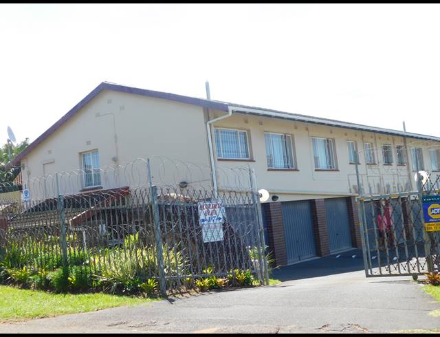 3 BEDROOM DUPLEX RENTED IN MALVERN